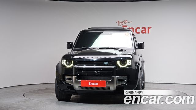 Land Rover Defender (L663) 110 P400 X 2023 — фото 3