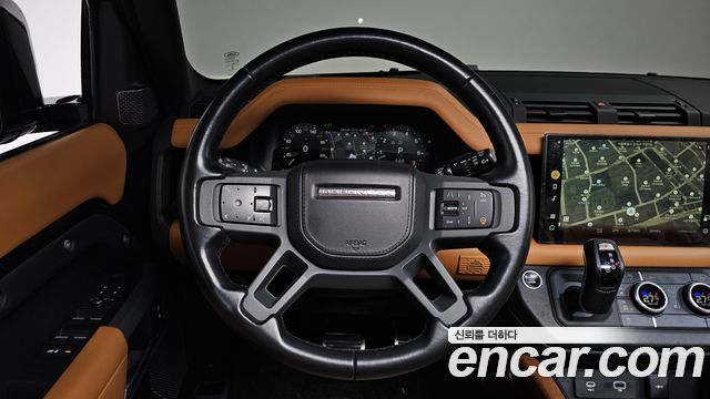 Land Rover Defender (L663) 110 P400 X 2023 — фото 17