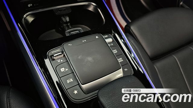 Mercedes-Benz GLB-Class (X247) GLB220 2021 — фото 17