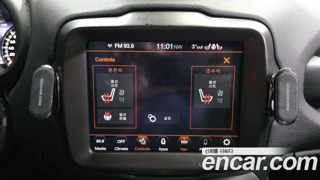 Jeep Renegade 2.4 80th Edition AWD 2021 — фото 15
