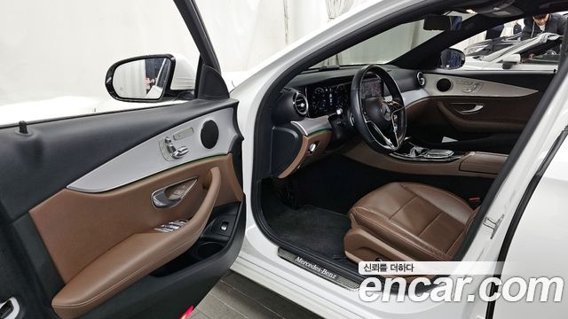 Mercedes-Benz E-Class (W213) E250 Avantgarde 2021 — фото 10