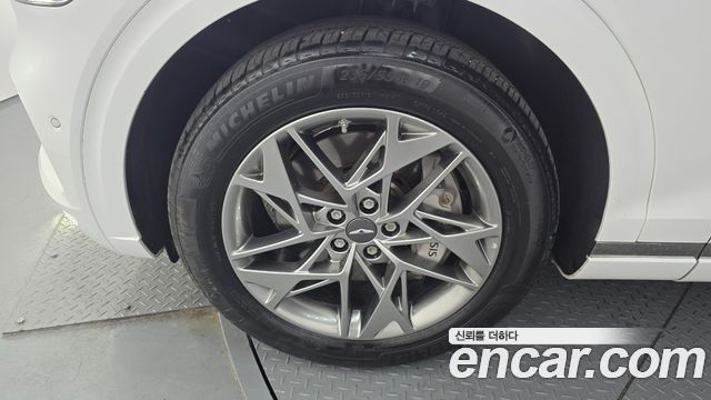 Genesis GV70 2.2 Diesel AWD 2023 — фото 5