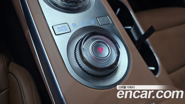 Genesis GV70 2.2 Diesel AWD 2023 — фото 9