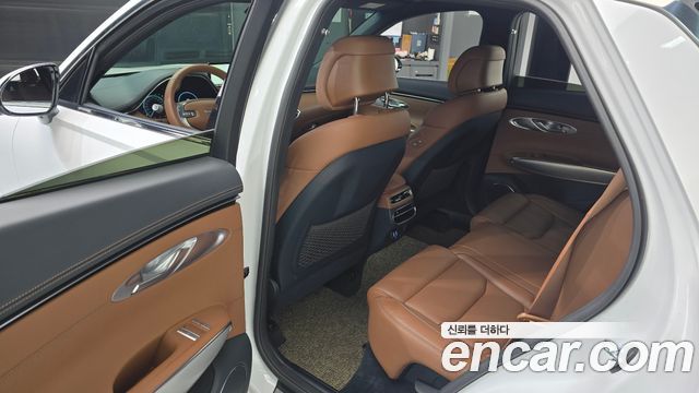 Genesis GV70 2.2 Diesel AWD 2023 — фото 11
