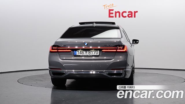 BMW 7 Series (G11) 740Li xDrive Design Pure Excellence 2021 — фото 4