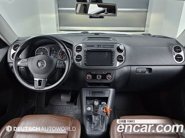Volkswagen Tiguan 2.0 TDI Comfort 5N 2012 — фото 7