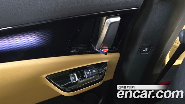 Kia Carnival (IV) Diesel 9-Seater Signature 2021 — фото 19