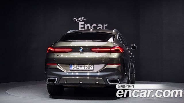BMW X6 (G06) xDrive40i M Sport 2022 — фото 4