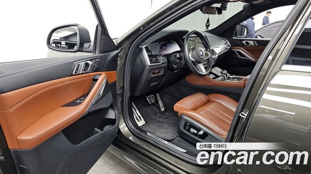 BMW X6 (G06) xDrive40i M Sport 2022 — фото 10