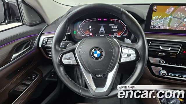 BMW 6 Series GT (G32) 640i xDrive Luxury 2021 — фото 13
