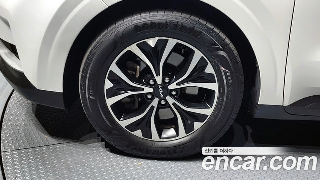 Kia Carnival (IV) Diesel 9-Seater Prestige 2023 — фото 5