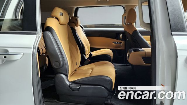 Kia Carnival (IV) Diesel 9-Seater Prestige 2023 — фото 12