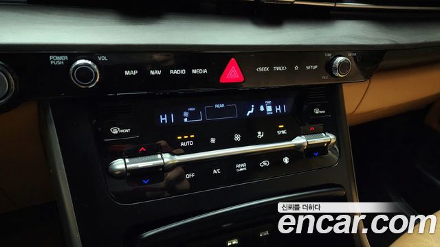Kia Carnival (IV) Diesel 9-Seater Prestige 2023 — фото 16