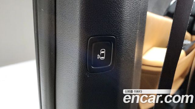 Kia Carnival (IV) Diesel 9-Seater Prestige 2023 — фото 19