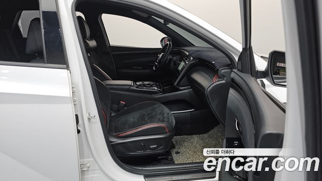 Hyundai Tucson (NX4) Gasoline 1.6 Turbo 4WD N Line Inspiration 2022 — фото 11