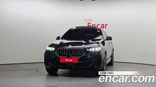 BMW X6 (G06) xDrive40i M Sport 2024 — фото 3