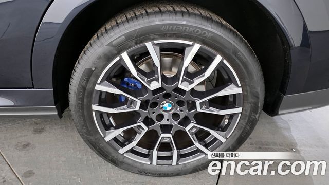 BMW X6 (G06) xDrive40i M Sport 2024 — фото 5