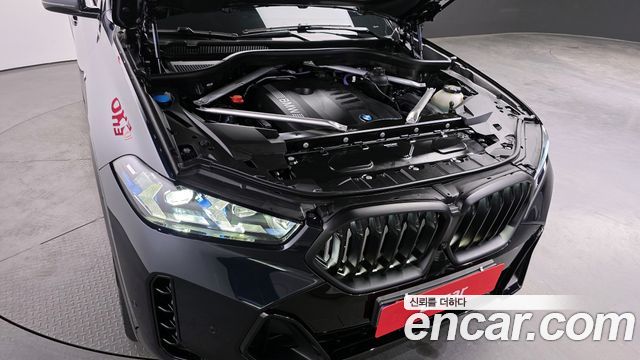 BMW X6 (G06) xDrive40i M Sport 2024 — фото 6