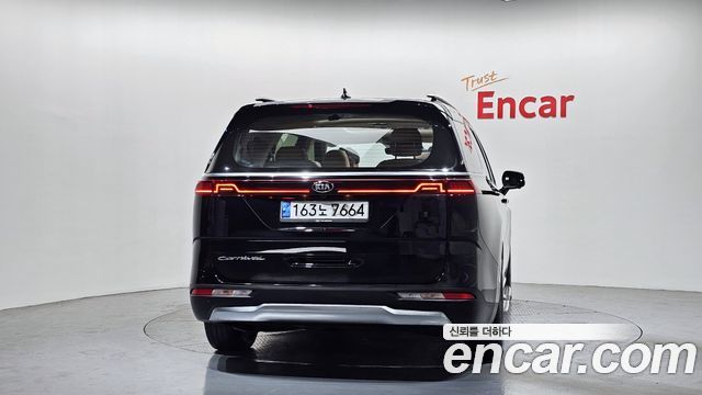 Kia Carnival (IV) Diesel 9-Seater Signature 2021 — фото 4