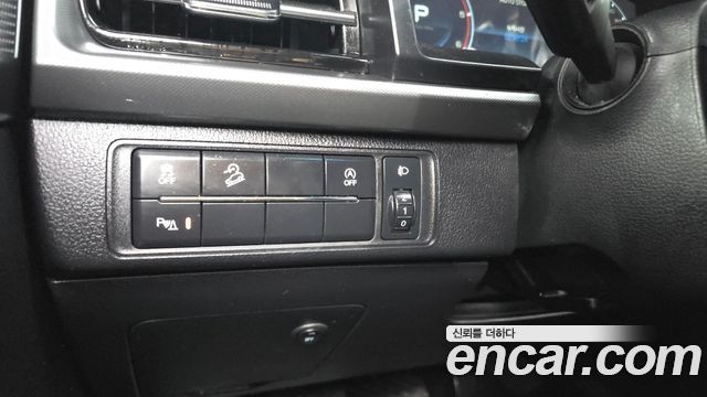 KG Mobility (SsangYong) Rexton Sports Khan Diesel 2.2 4WD Culman Prestige 2024 — фото 17