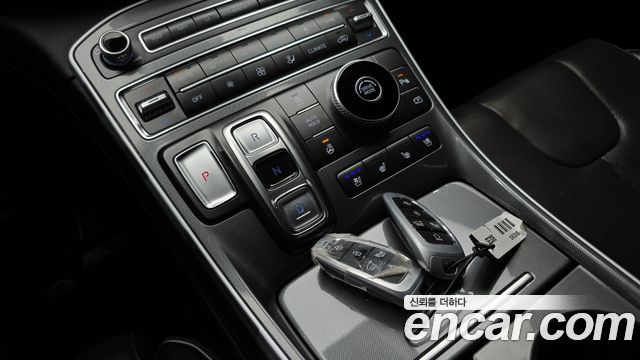 Hyundai Santa Fe Diesel 2.2 2WD Prestige 2021 — фото 9