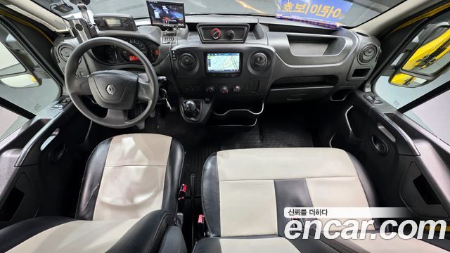 Renault Korea Master School Bus 13-Seater 2019 — фото 7