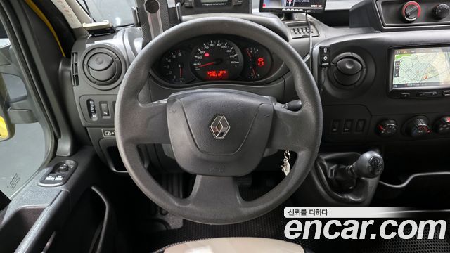 Renault Korea Master School Bus 13-Seater 2019 — фото 14