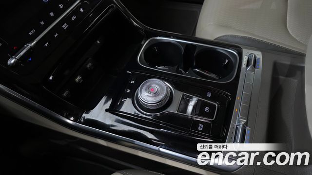 Kia Carnival (IV) Gasoline 9-Seater Signature 2023 — фото 9