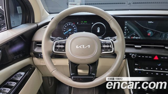 Kia Carnival (IV) Gasoline 9-Seater Signature 2023 — фото 13