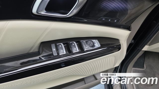 Kia Carnival (IV) Gasoline 9-Seater Signature 2023 — фото 14