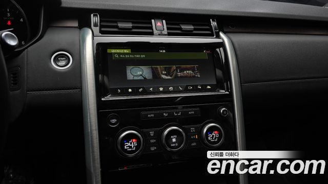 Land Rover Discovery 5 3.0 TD6 HSE 2017 — фото 16