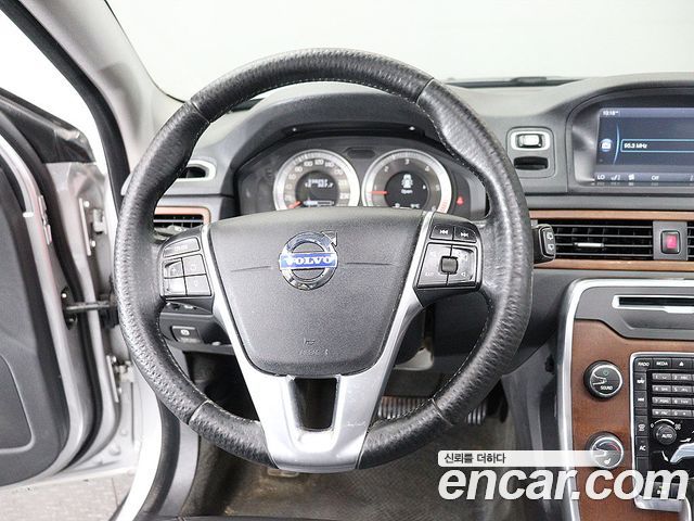 Volvo XC70 D5 3rd 2012 — фото 20