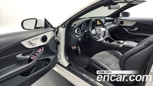 Mercedes-Benz C-Class (W205) C200 Cabriolet 2022 — фото 10