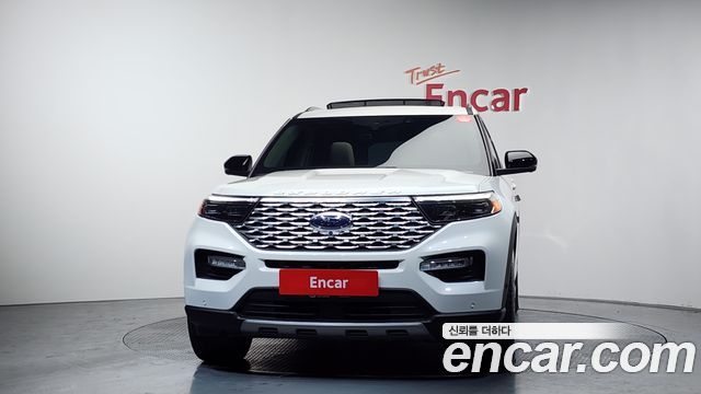 Ford Explorer (VI) 3.0 Platinum 4WD 2021 — фото 3