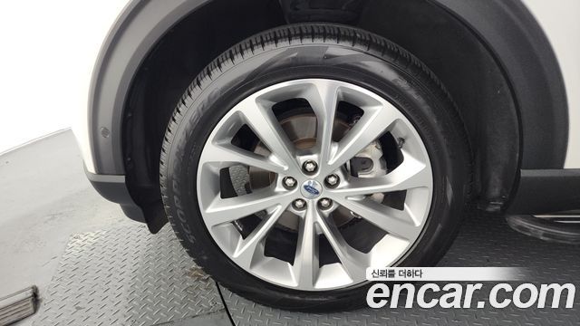 Ford Explorer (VI) 3.0 Platinum 4WD 2021 — фото 5