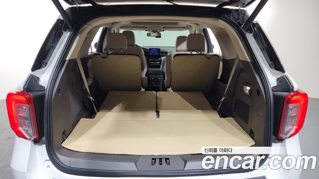 Ford Explorer (VI) 3.0 Platinum 4WD 2021 — фото 20