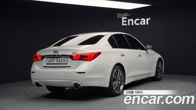 Infiniti Q50 2.2d Premium 2015 — фото 2