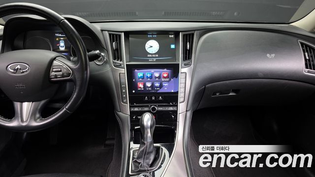 Infiniti Q50 2.2d Premium 2015 — фото 14