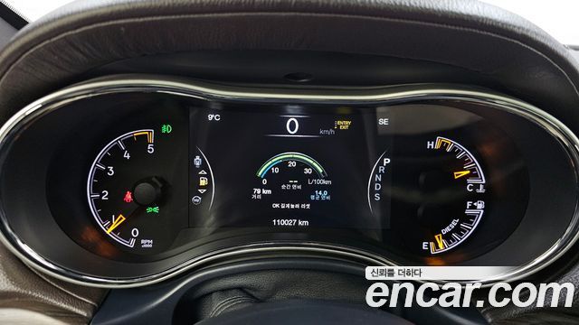 Jeep Grand Cherokee 3.0 Diesel Overland WK2 2015 — фото 8