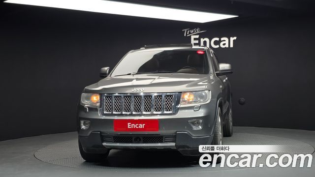 Jeep Grand Cherokee 3.0 Diesel Overland WK2 2012 — фото 3