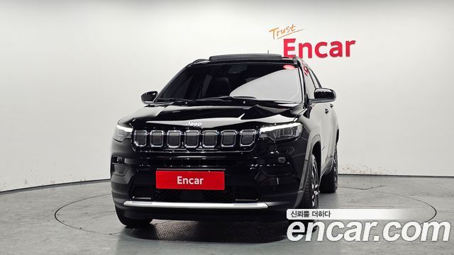 Jeep Compass (II) 2.4 Limitied AWD 2022 — фото 3