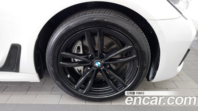 BMW 7 Series (G11) 740d xDrive M Sport 2018 — фото 5