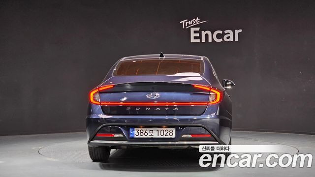 Hyundai Sonata Hybrid (DN8) Inspiration 2022 — фото 4
