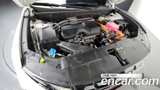 Hyundai Tucson Hybrid (NX4) N Line 2WD Inspiration 2022 — фото 6
