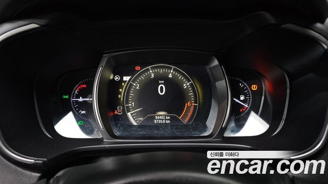 Renault Korea QM6 2.0 GDe LE Signature 2WD 2023 — фото 8