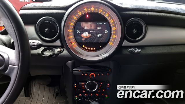 MINI Cooper Convertible Standard 2nd Generation 2014 — фото 18