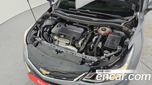 Chevrolet Cruze 1.4 Turbo LT Deluxe 2017 — фото 6