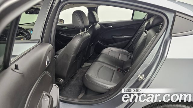 Chevrolet Cruze 1.4 Turbo LT Deluxe 2017 — фото 12
