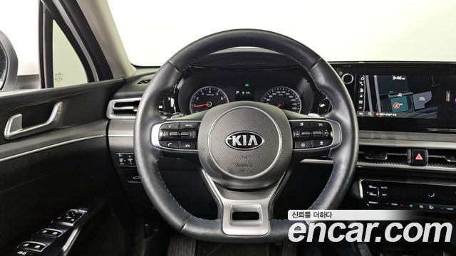 Kia K5 (III) 1.6 Turbo Prestige 2021 — фото 16