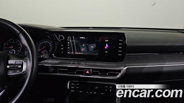 Kia K5 (III) 1.6 Turbo Prestige 2021 — фото 17